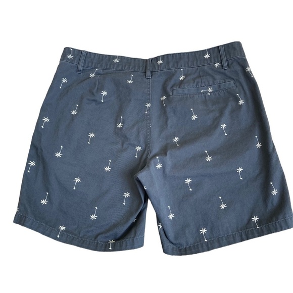 Junk Food x Disney Mickey Mouse Palm Tree Flat Front Chino Shorts Grey 7” M - Picture 8 of 16